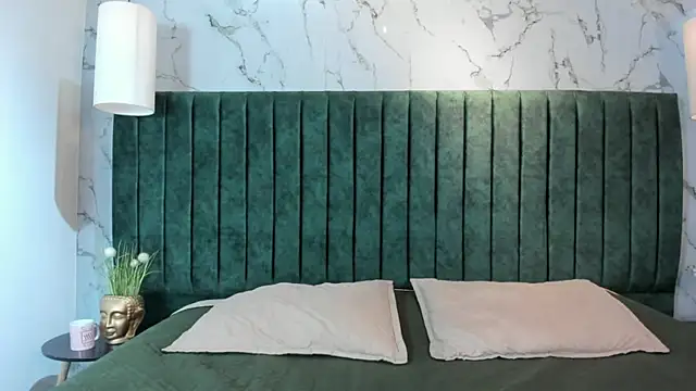 Noah dupont  online show from 12/22/25, 11:43