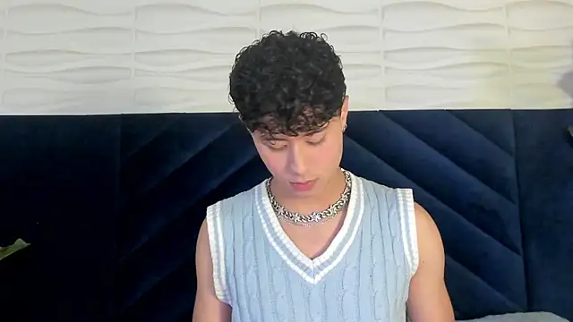 Noah dupont  online show from 11/29/25, 12:05