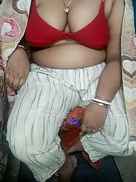 Snapshot of Pinkcolour chatting on 12/01/25, 05:47 Pinkcolour online show from 12/01/25, 05:47