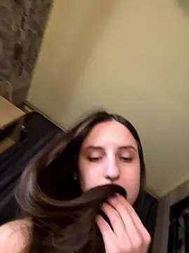 yourselenaa online show from 01/13/26, 06:34