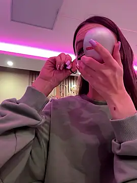 yourselenaa online show from 01/15/26, 01:14