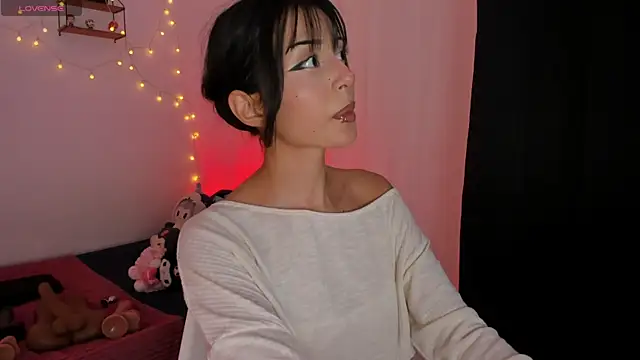 Tamara Aluna  online show from 07/08/26, 08:09
