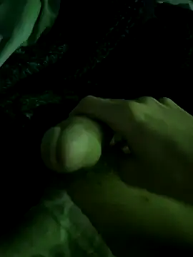 groschibre40100 online show from 12/21/25, 12:02