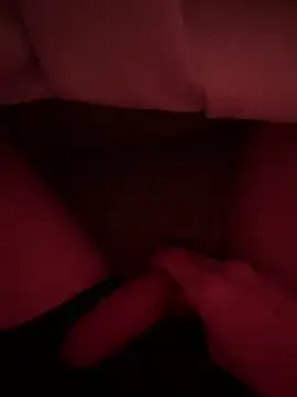 groschibre40100 online show from 11/24/25, 08:42