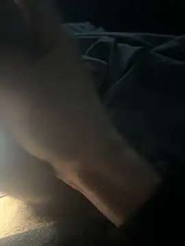 groschibre40100 online show from 02/02/26, 09:47