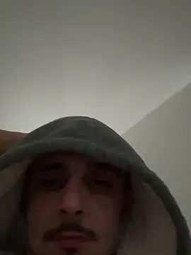 groschibre40100 online show from 11/23/25, 01:43