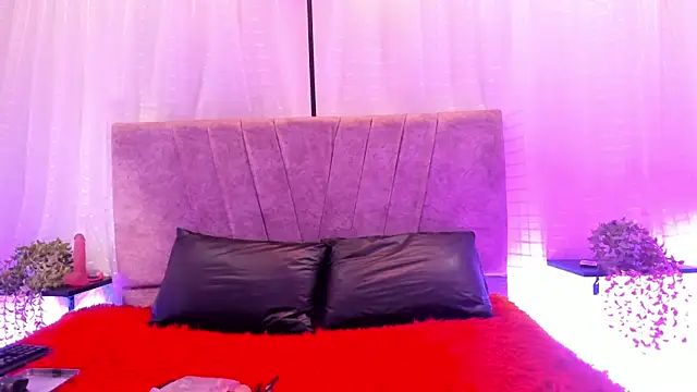 Victoriaa Anderson online show from 06/10/26, 12:50