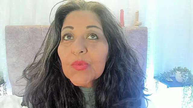 Victoriaa Anderson online show from 04/03/26, 01:28