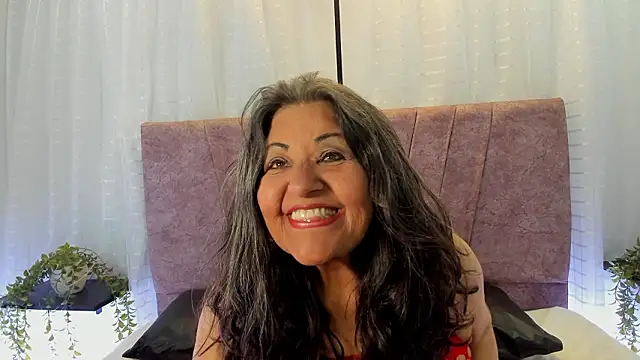 Victoriaa Anderson online show from 03/11/26, 09:42