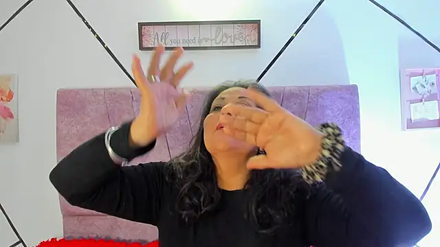 Victoriaa Anderson online show from 01/16/26, 01:26