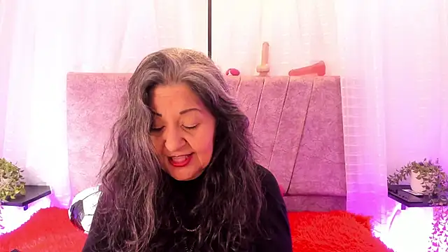 Victoriaa Anderson online show from 06/17/26, 01:32
