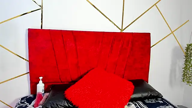 Victoriaa Anderson online show from 12/19/25, 11:29