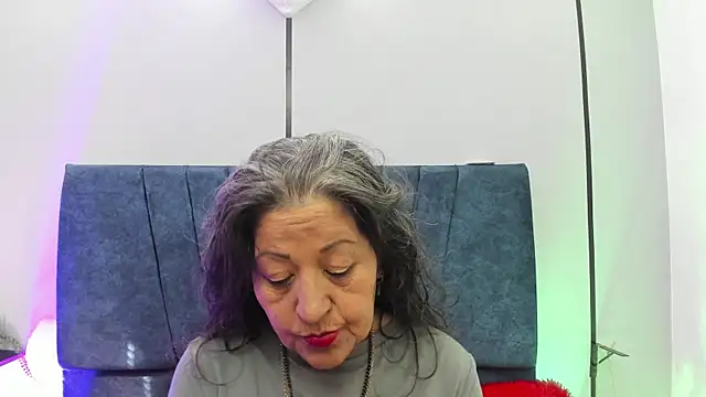 Victoriaa Anderson online show from 07/14/26, 01:39