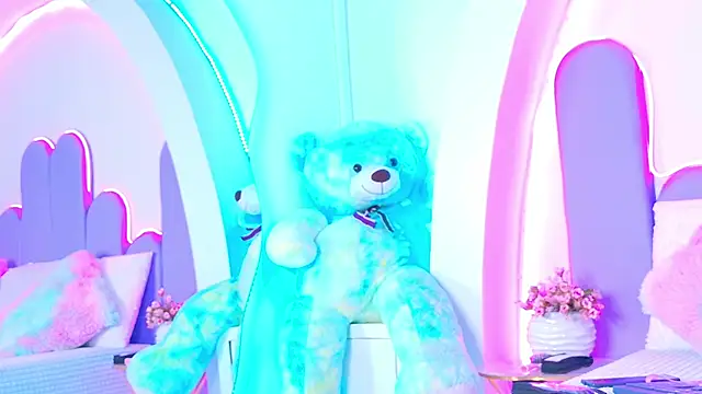 BunnySexyy18 online show from 04/16/26, 03:29