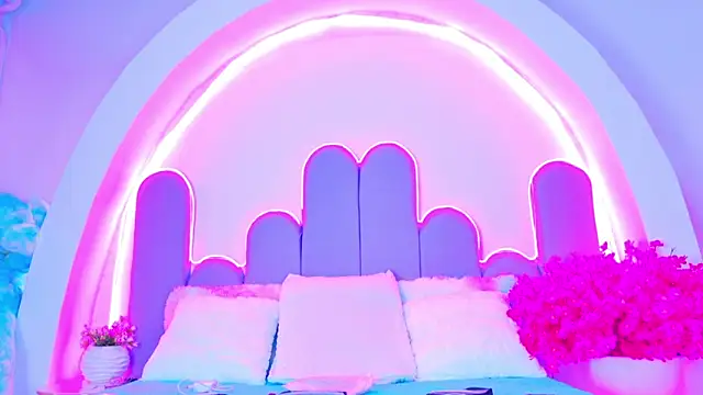 BunnySexyy18 online show from 04/10/26, 03:24