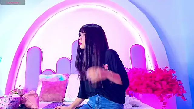 BunnySexyy18 online show from 06/03/26, 03:18