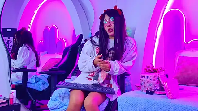 BunnySexyy18 online show from 06/05/26, 03:22