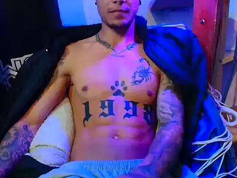 logan  777 online show from 11/14/25, 02:15