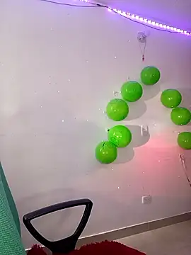 Ema goddess online show from 11/25/25, 03:01