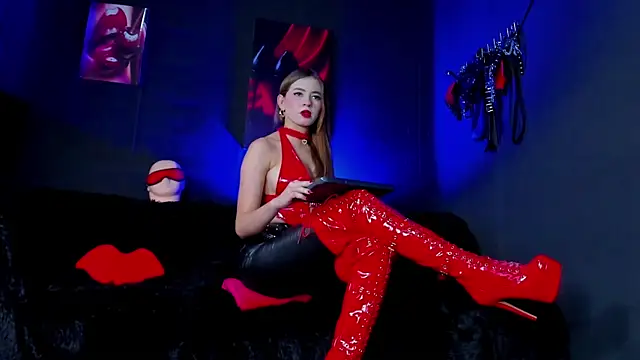 MartinaStones online show from 04/08/26, 10:55