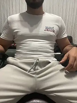 DARK0924 online show from 11/26/25, 09:48