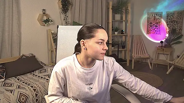 Snapshot of FrancescaCavaliere chatting on 04/29/26, 06:39 FrancescaCavaliere online show from 04/29/26, 06:39