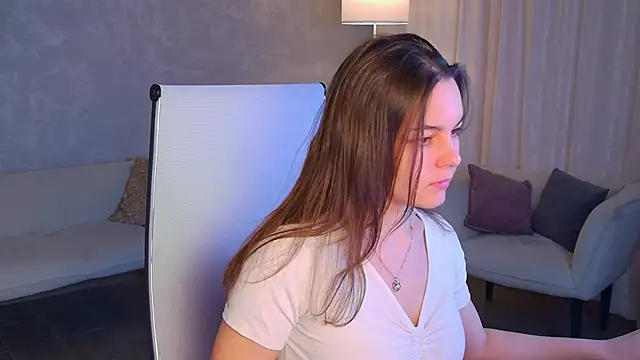 Snapshot of FrancescaCavaliere chatting on 04/25/26, 06:38 FrancescaCavaliere online show from 04/25/26, 06:38