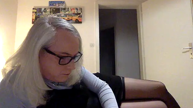 nicohumm online show from 03/15/25, 08:43