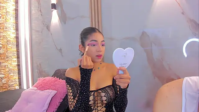 Aron and molly online show from 11/14/25, 12:09