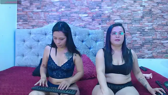 goldentemptationcs online show from 11/17/25, 02:59