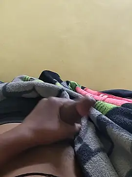 Im play-boy01 online show from 11/08/25, 09:29