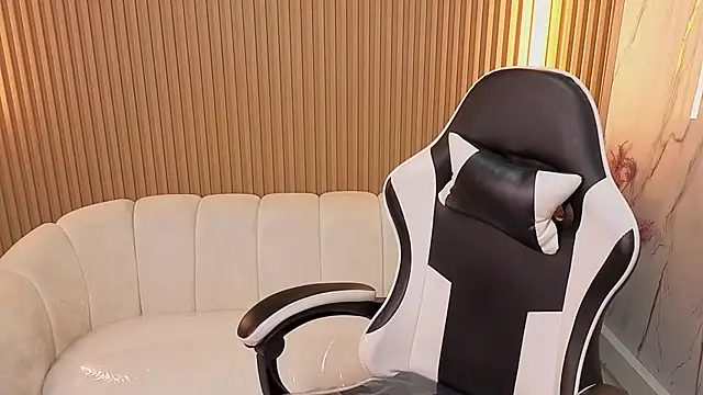 venus velvet tp online show from 12/03/25, 07:35