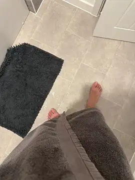 cumtoomuch25 online show from 11/13/25, 04:44