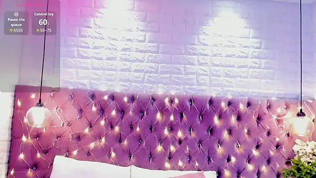 miel 18 online show from 12/23/25, 03:28