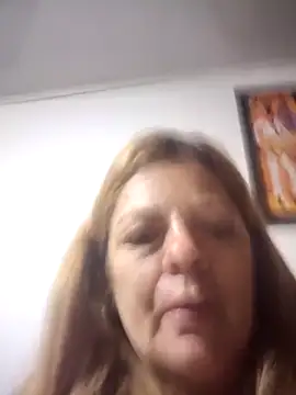 karlaanqui1 online show from 05/18/26, 09:47