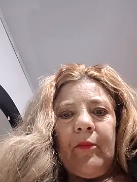 karlaanqui1 online show from 02/17/26, 11:40