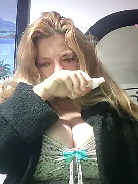 karlaanqui1 online show from 02/24/26, 10:38