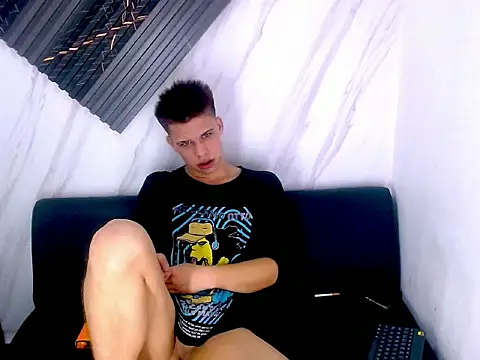 Liam York  online show from 02/13/26, 05:18