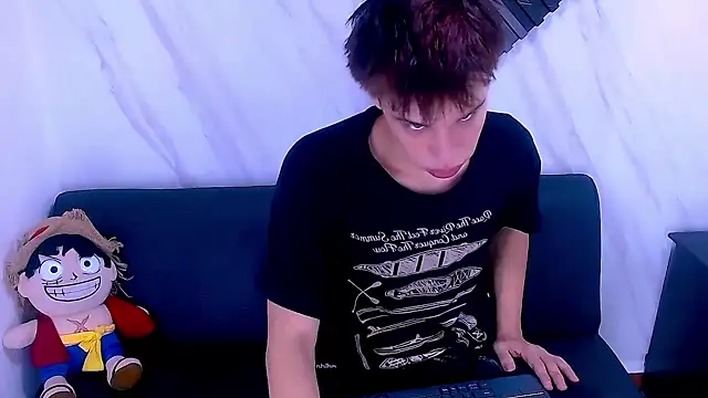 Liam York  online show from 04/05/26, 11:00