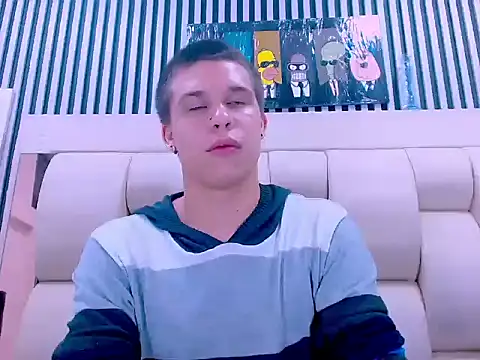 Liam York  online show from 12/04/25, 05:17