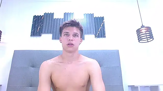 Liam York  online show from 03/07/26, 01:45