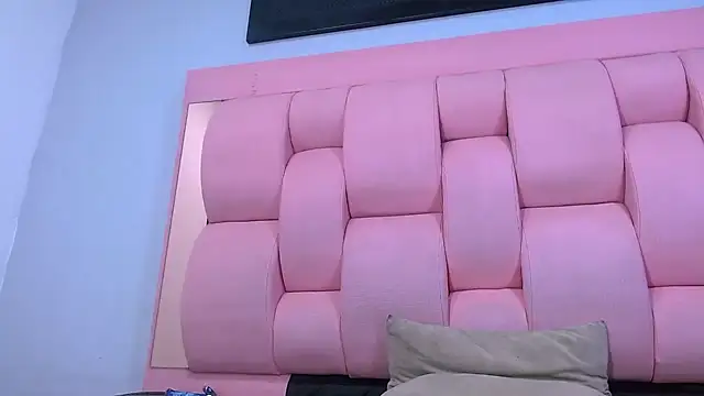 Liam York  online show from 01/10/26, 03:35