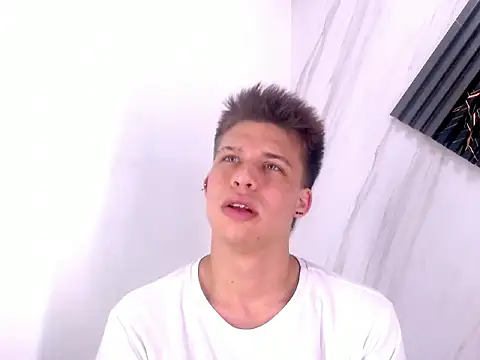 Liam York  online show from 02/22/26, 07:22