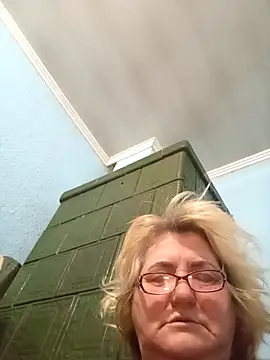 MilaTamila456 online show from 11/24/25, 10:43