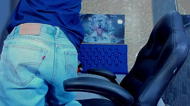 Snapshot of ElanGiraldo chatting on 05/30/26, 09:42 ElanGiraldo online show from 05/30/26, 09:42