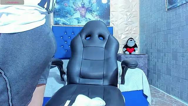 Snapshot of ElanGiraldo chatting on 05/06/26, 11:53 ElanGiraldo online show from 05/06/26, 11:53