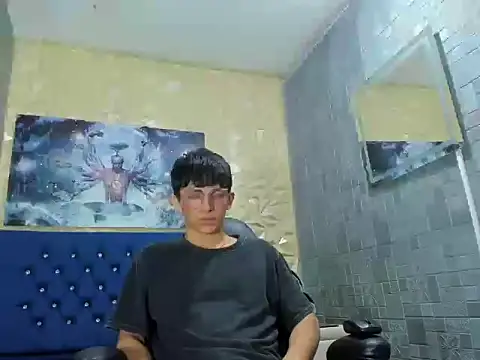 ElanGiraldo online show from 03/06/26, 01:00