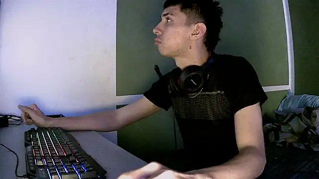 Kurt williams1 online show from 06/14/26, 12:06