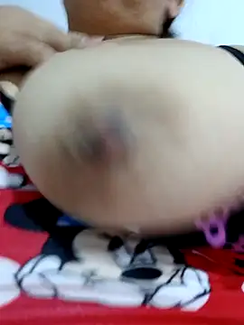 HotXXXgirl 01 online show from 11/13/25, 01:53