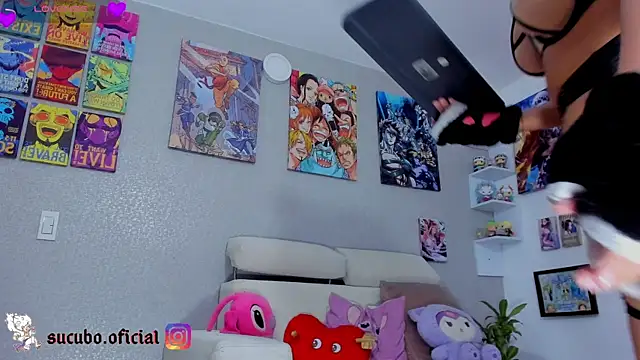 Valentinacaramelito 69 online show from 01/17/26, 11:41